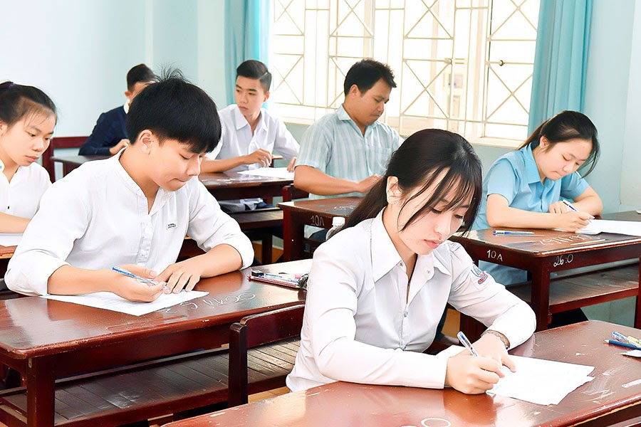 Cấu trúc đề thi minh họa môn Văn tốt nghiệp THPT 2023